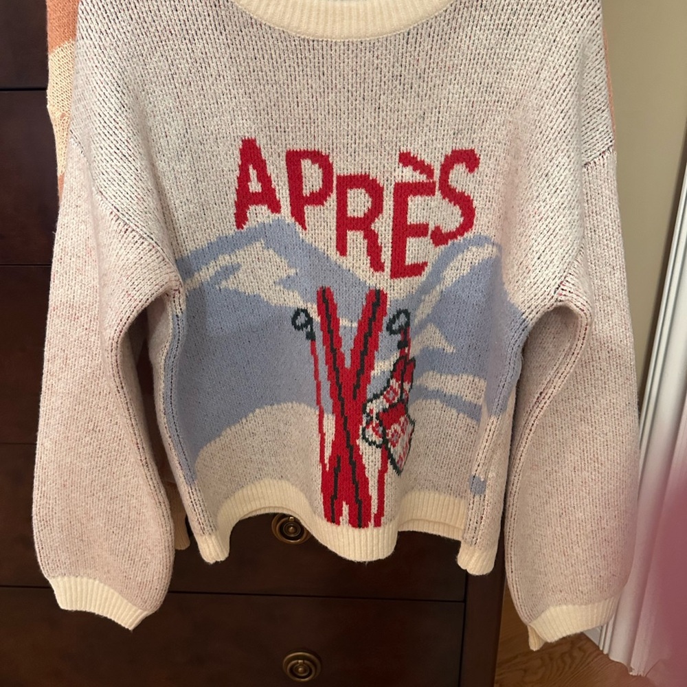 Après Ski Beige Sweater